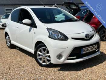 2013 (63) - 1.0 VVT-i Mode 5dr