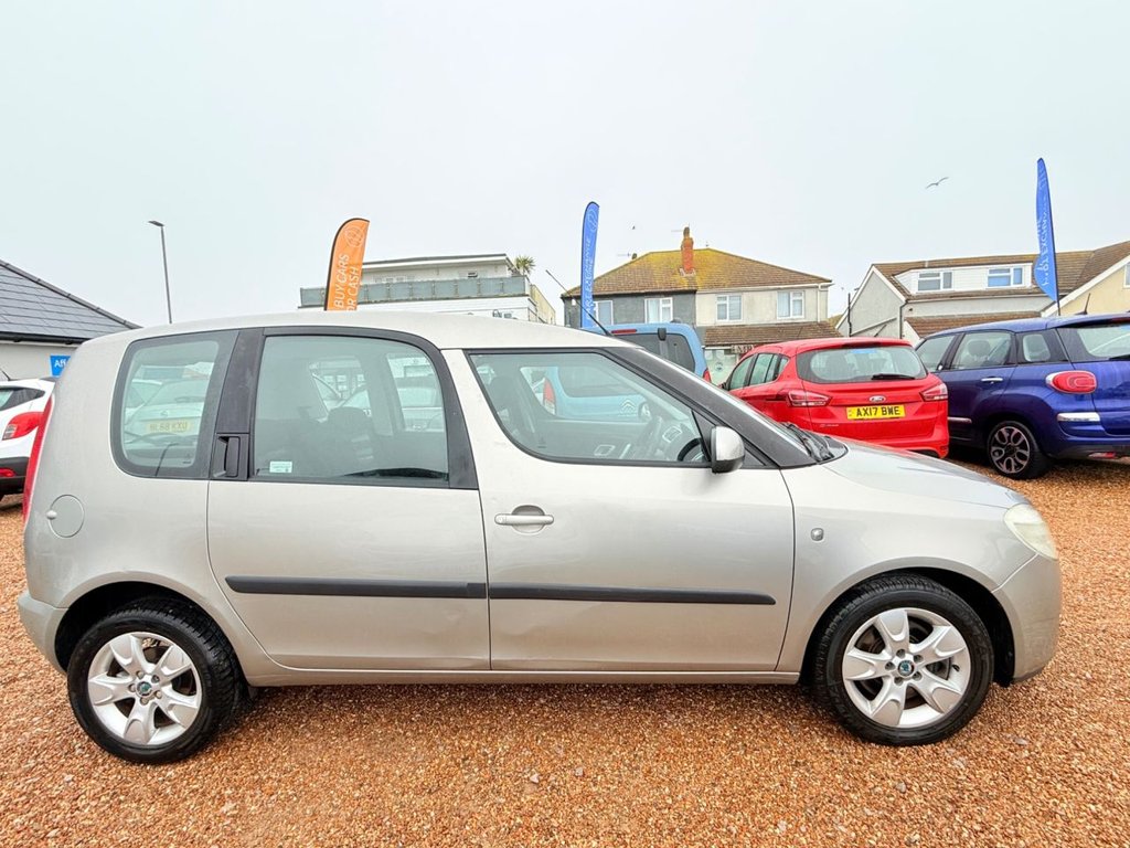 Used Skoda Roomster 2007 for sale - 78134354: Photo 2