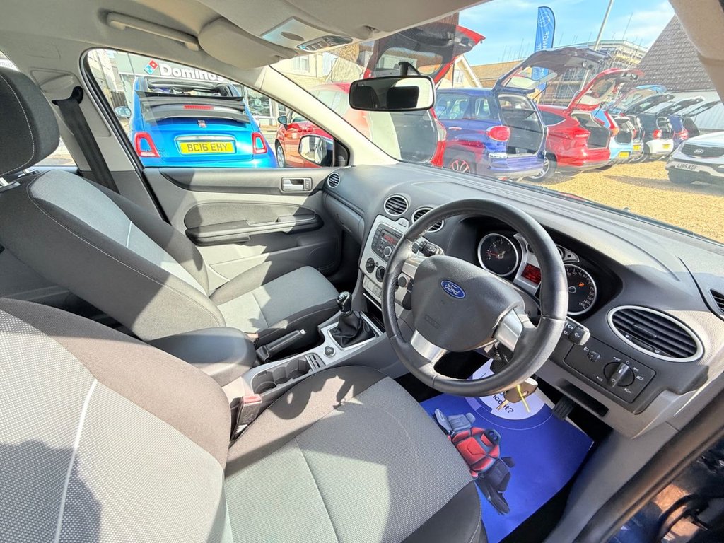 Used Ford Focus 2011 for sale - 77920468: Photo 14