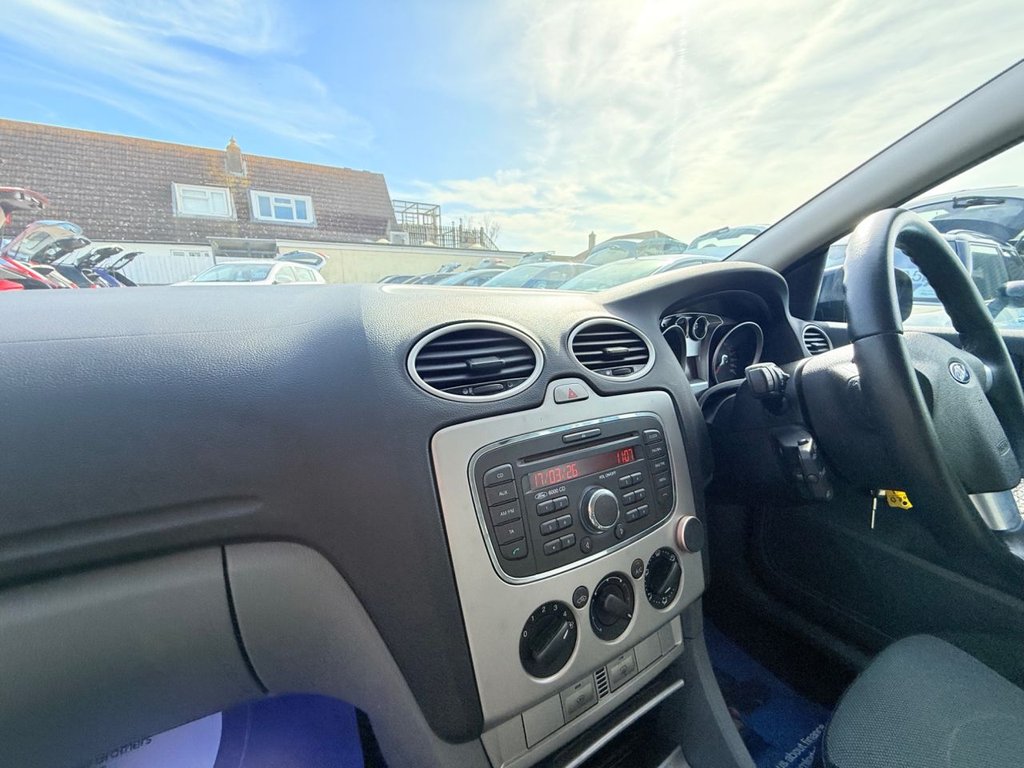 Used Ford Focus 2011 for sale - 77920468: Photo 26