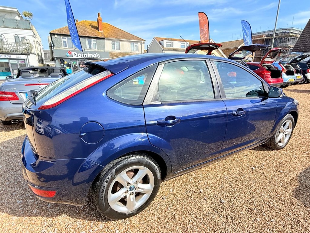 Used Ford Focus 2011 for sale - 77920468: Photo 3