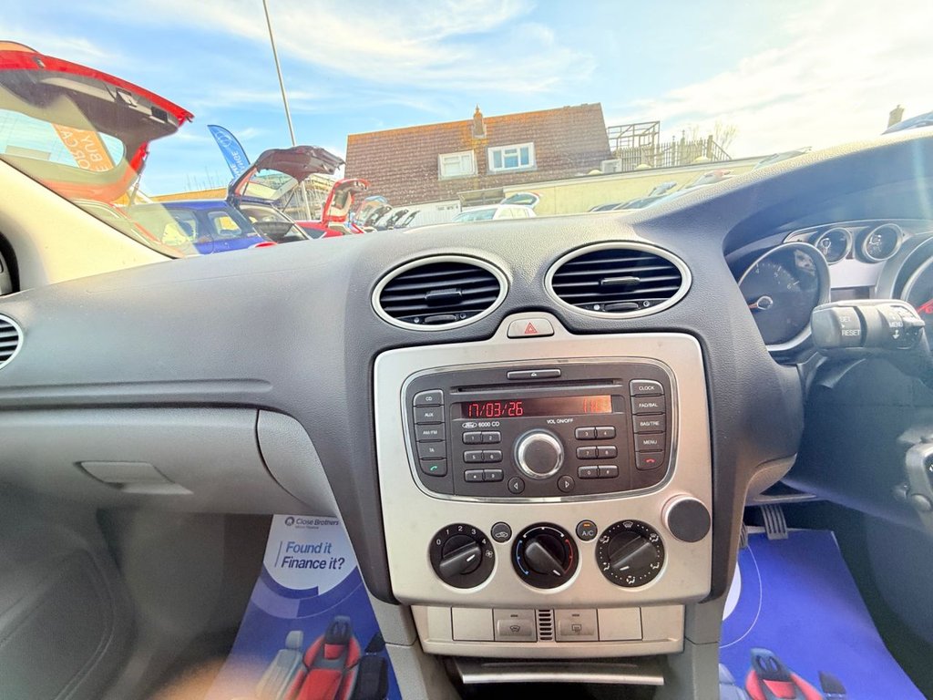 Used Ford Focus 2011 for sale - 77920468: Photo 30