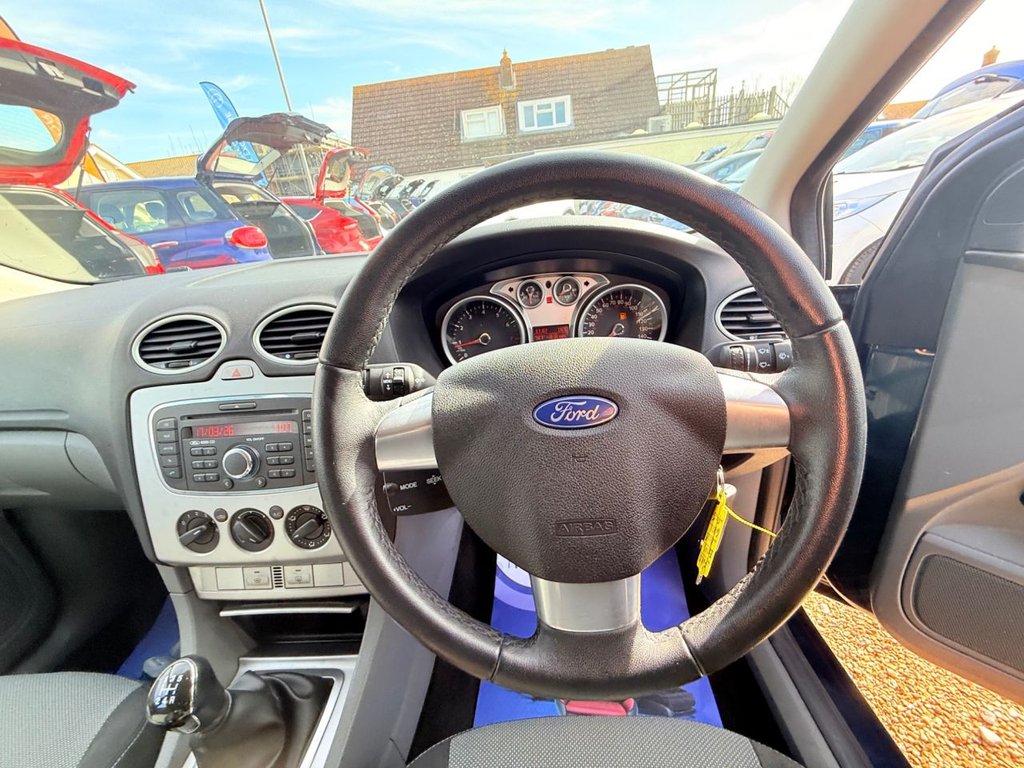 Used Ford Focus 2011 for sale - 77920468: Photo 32