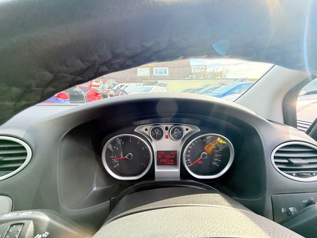 Used Ford Focus 2011 for sale - 77920468: Photo 33