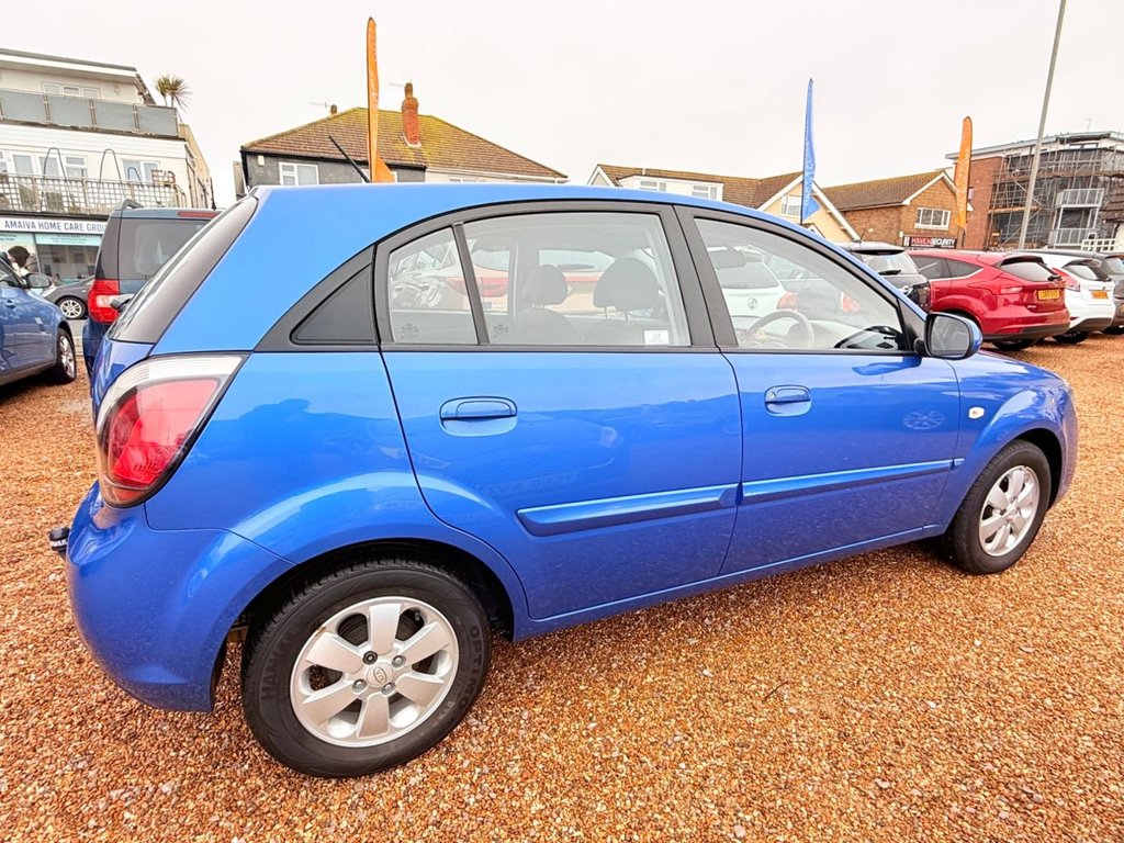 Used Kia Rio 2010 for sale - 77507891: Photo 6