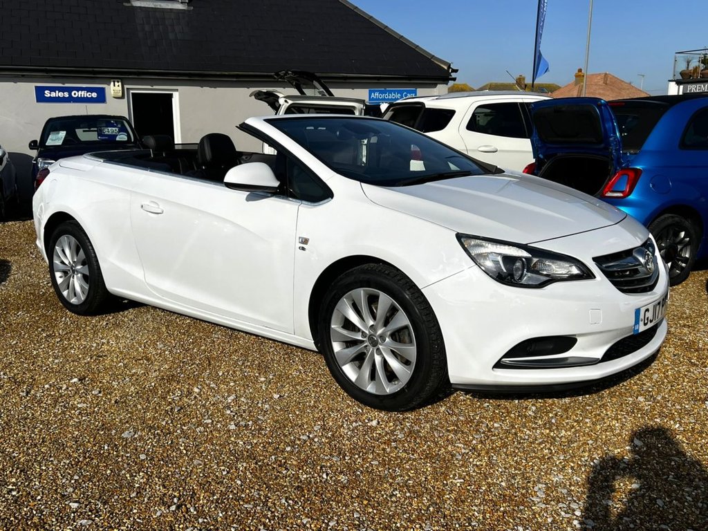 Used Vauxhall Cascada 2017 for sale - 77667172: Photo 2