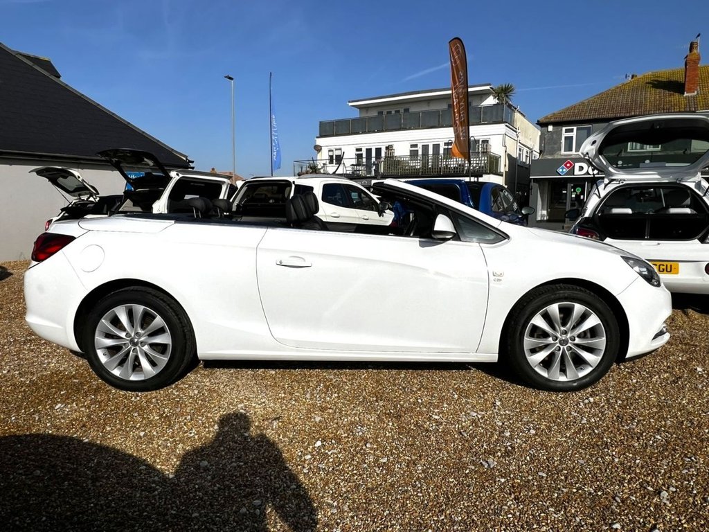 Used Vauxhall Cascada 2017 for sale - 77667172: Photo 3