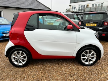 Used smart fortwo 2017 for sale - 76163344: Photo 2