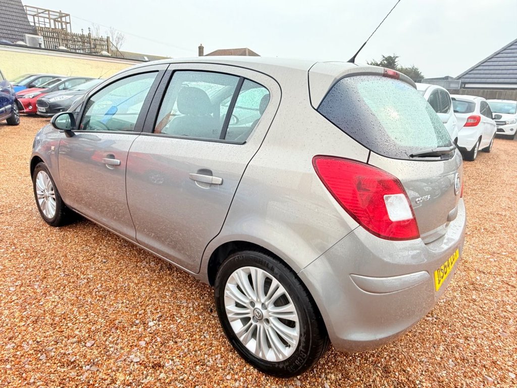 Used Vauxhall Corsa 2014 for sale - 77780799: Photo 3