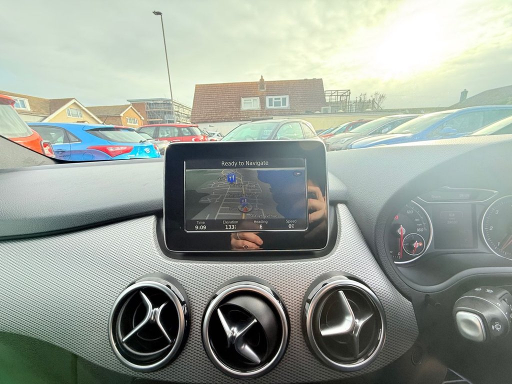 Used Mercedes-Benz B Class 2014 for sale - 76430345: Photo 29