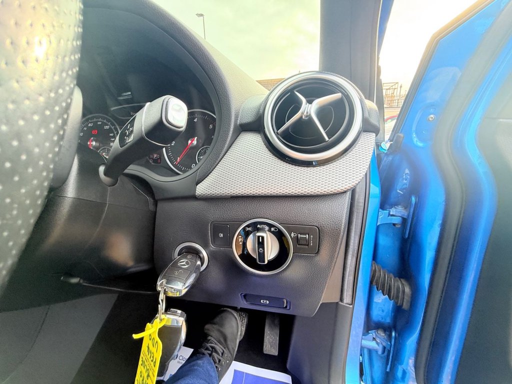 Used Mercedes-Benz B Class 2014 for sale - 76430345: Photo 33