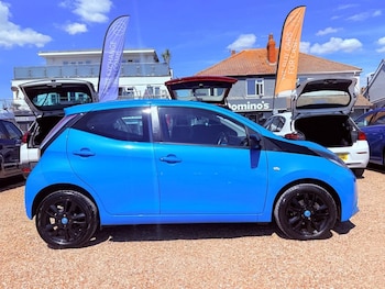 Used Toyota AYGO 2015 for sale - 79481961: Photo