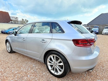Used Audi A3 2015 for sale - 75444436: Photo