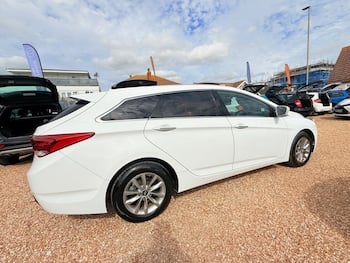 Used Hyundai i40 2015 for sale - 79738023: Photo