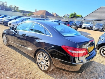 Used Mercedes-Benz E Class 2012 for sale - 79494191: Photo