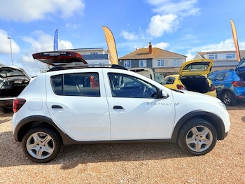 Used Dacia Sandero Stepway 2018 for sale - 78598251: Photo