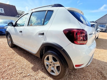Used Dacia Sandero Stepway 2018 for sale - 78598251: Photo