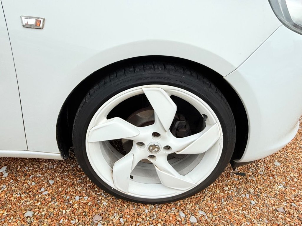 Used Vauxhall ADAM 2015 for sale - 77643064: Photo 15