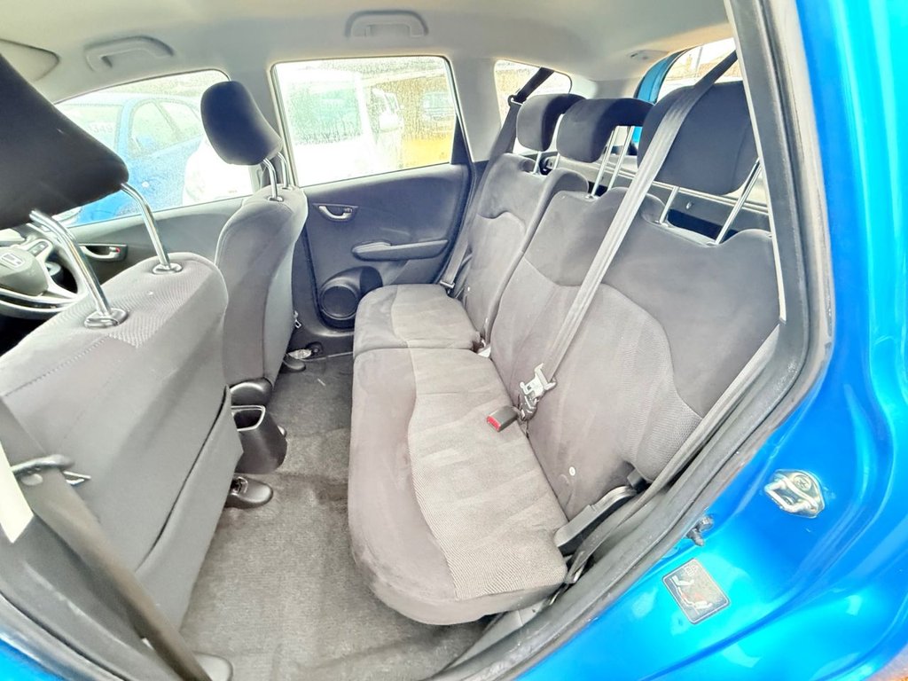 Used Honda Jazz 2010 for sale - 77693120: Photo 20