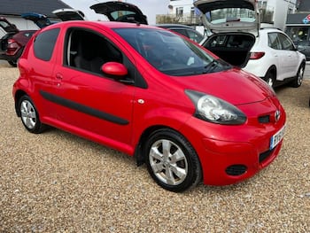 Used Toyota AYGO 2012 for sale - 79642627: Photo