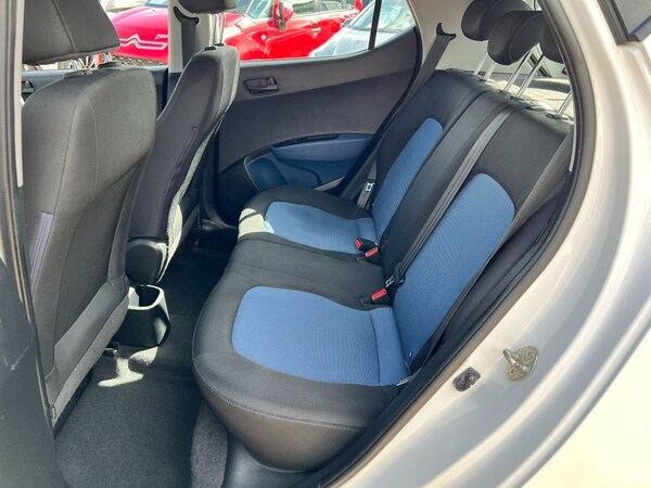 Used Hyundai i10 2014 for sale - 75716663: Photo 19