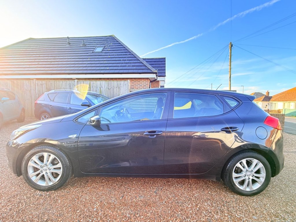 Used Kia Ceed 2015 for sale - 77313407: Photo 11