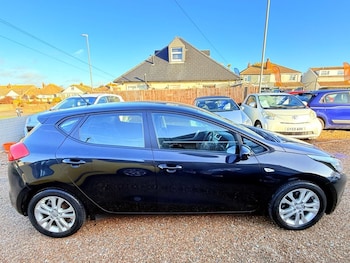 Used Kia Ceed 2015 for sale - 77313407: Photo