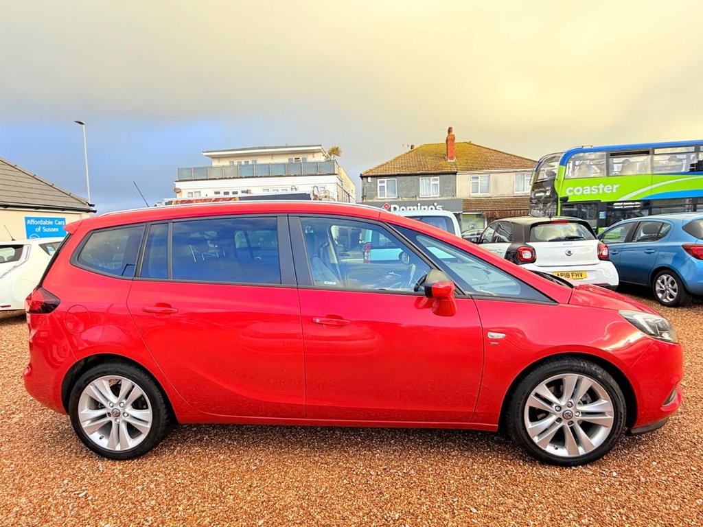 Used Vauxhall Zafira 2018 for sale - 77227450: Photo 2