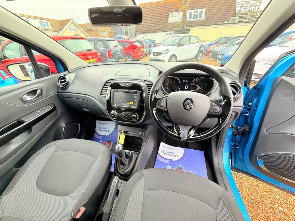 Used Renault Captur 2015 for sale - 77780540: Photo 12