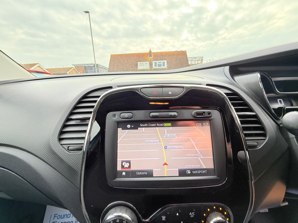 Used Renault Captur 2015 for sale - 77780540: Photo 29