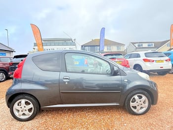 Used Peugeot 107 2010 for sale - 79738701: Photo