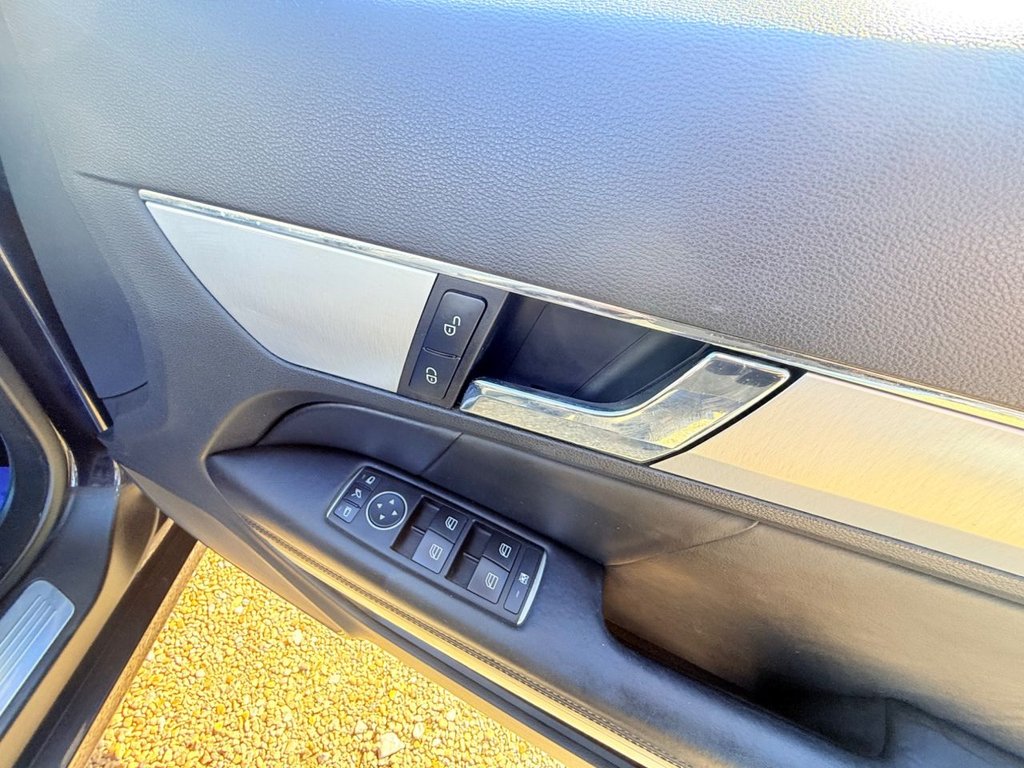 Used Mercedes-Benz E Class 2011 for sale - 78030475: Photo 18