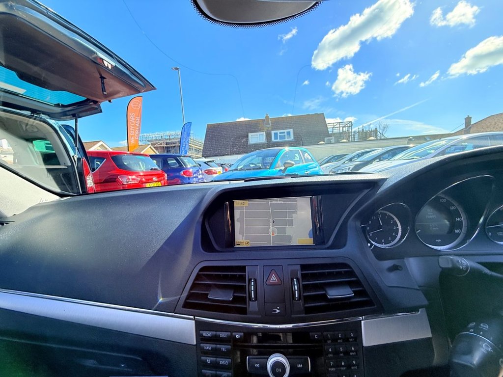 Used Mercedes-Benz E Class 2011 for sale - 78030475: Photo 36