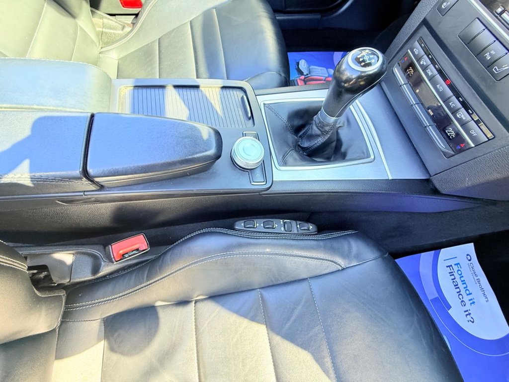 Used Mercedes-Benz E Class 2011 for sale - 78030475: Photo 37