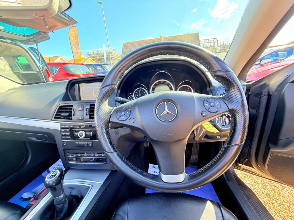 Used Mercedes-Benz E Class 2011 for sale - 78030475: Photo 41