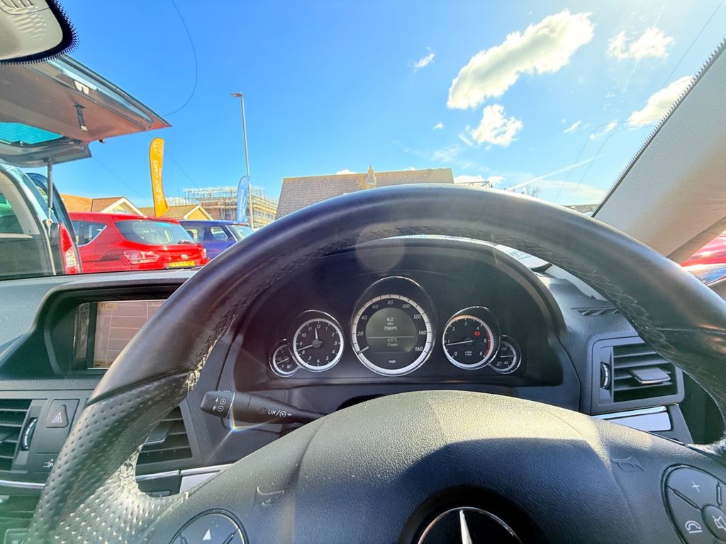 Used Mercedes-Benz E Class 2011 for sale - 78030475: Photo 42