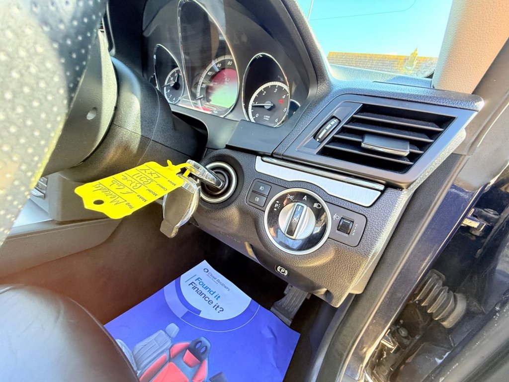 Used Mercedes-Benz E Class 2011 for sale - 78030475: Photo 46