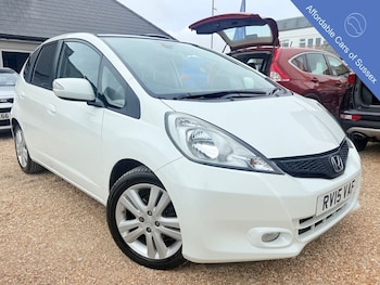 Used Honda Jazz 2015 for sale - 79562213: Photo