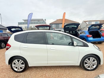Used Honda Jazz 2015 for sale - 79562213: Photo