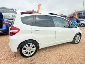 Used Honda Jazz 2015 for sale - 79562213: Photo