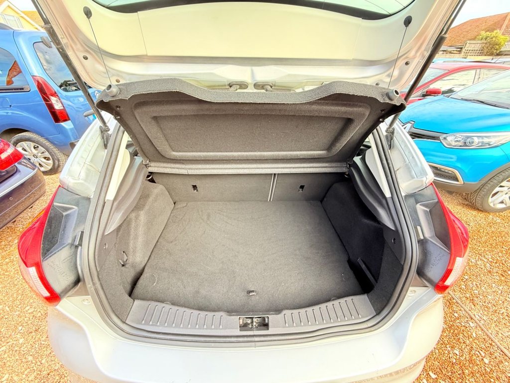 Used Ford Focus 2012 for sale - 78030392: Photo 20