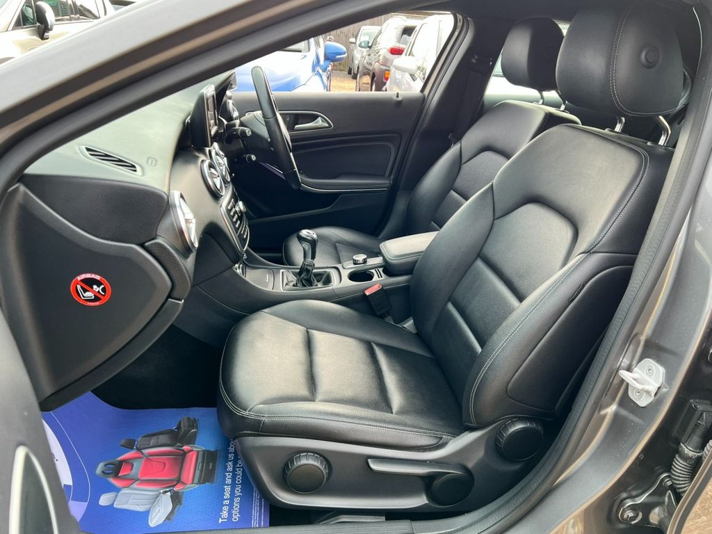 Used Mercedes-Benz A-Class 2015 for sale - 76356740: Photo 32