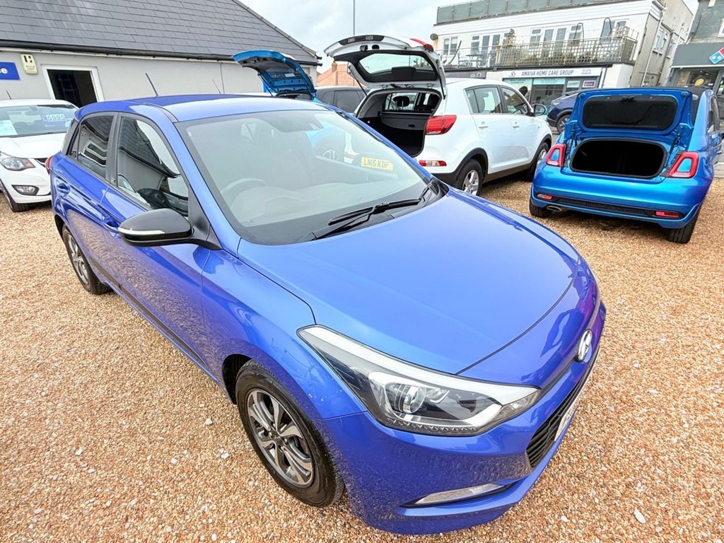 Used Hyundai i20 2018 for sale - 77880123: Photo 11
