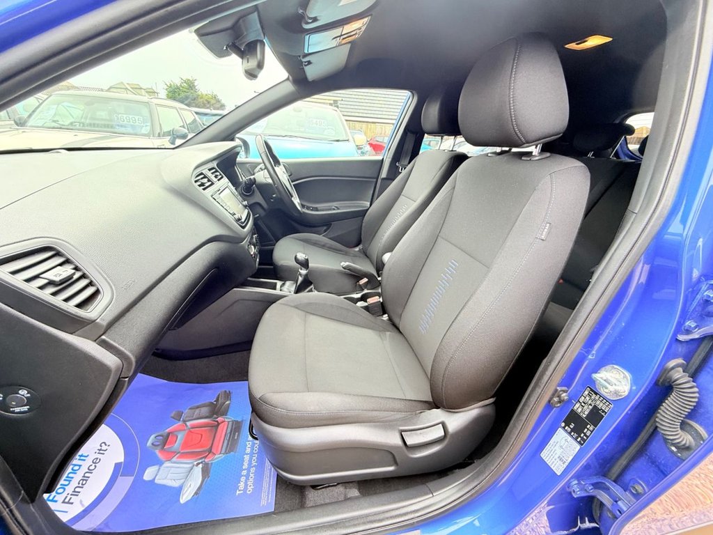 Used Hyundai i20 2018 for sale - 77880123: Photo 21