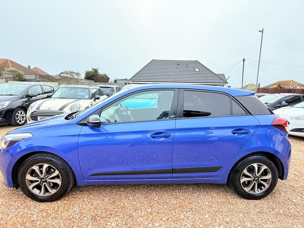Used Hyundai i20 2018 for sale - 77880123: Photo 7
