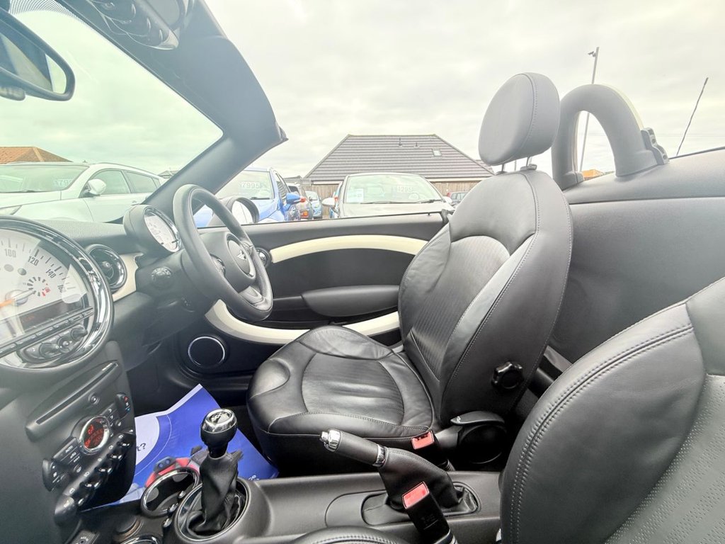 Used MINI Roadster 2014 for sale - 76303927: Photo 25