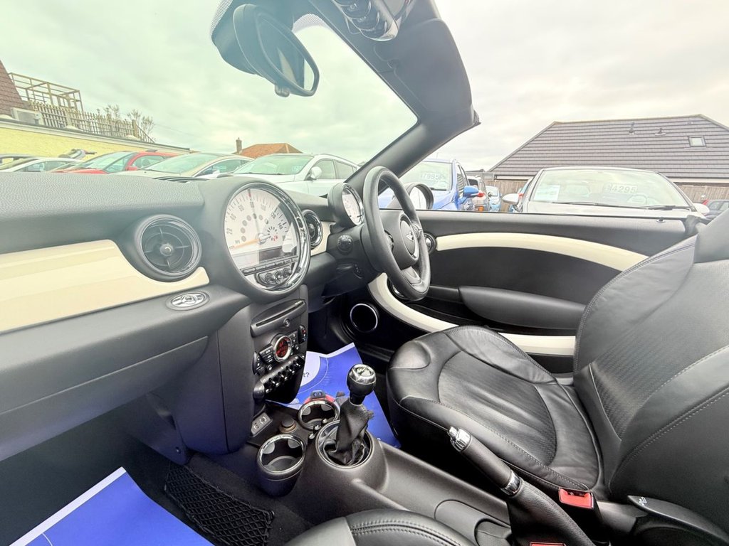 Used MINI Roadster 2014 for sale - 76303927: Photo 26