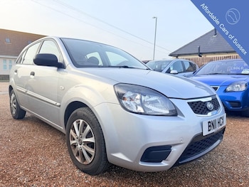 2011 (11) - 1.4 1 5dr