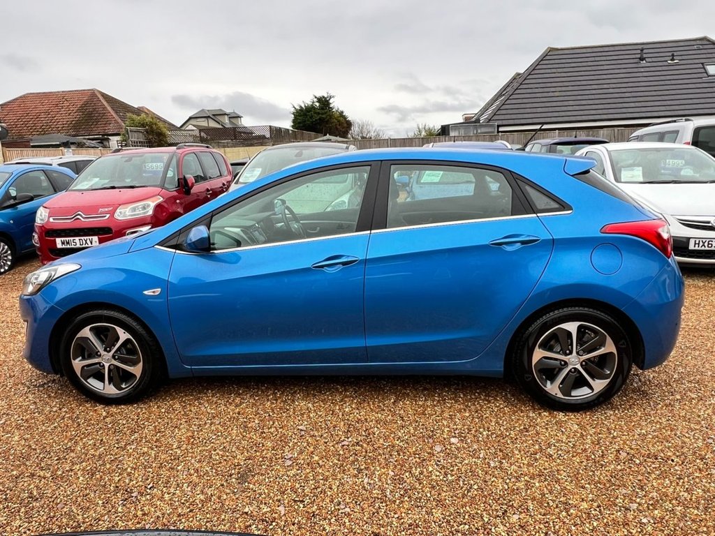 Used Hyundai i30 2017 for sale - 76406607: Photo 12