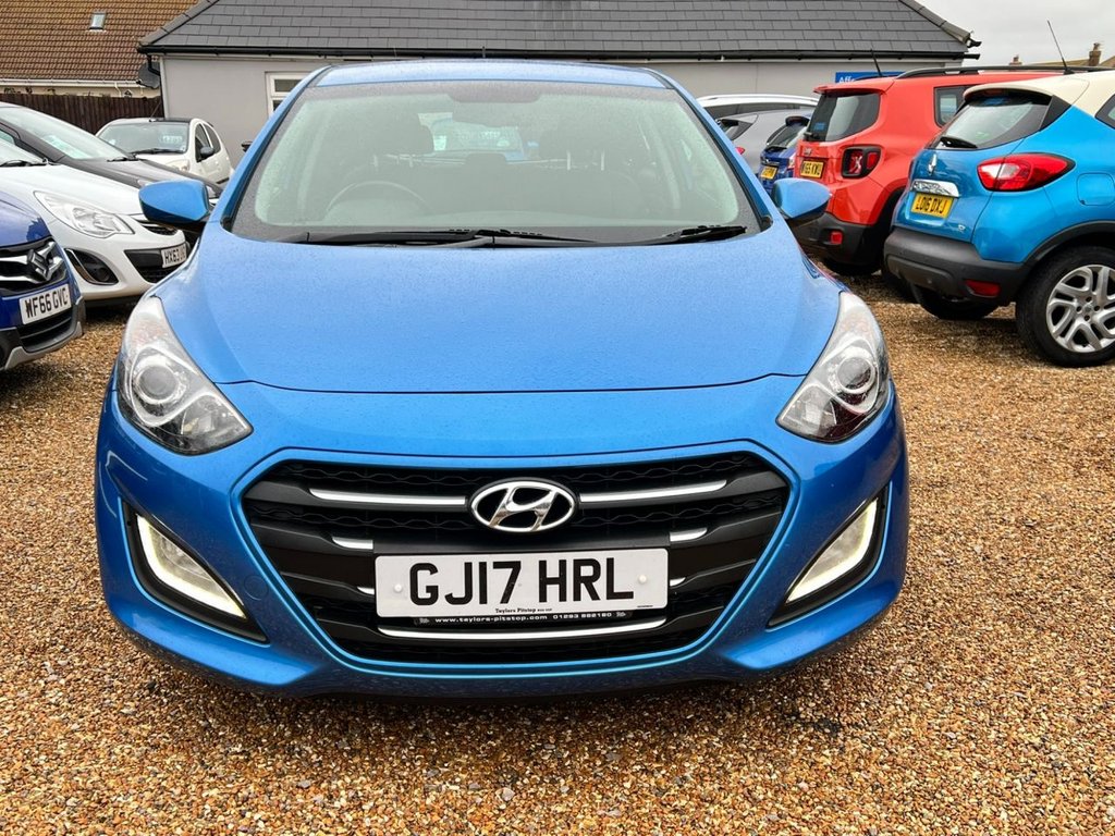Used Hyundai i30 2017 for sale - 76406607: Photo 14